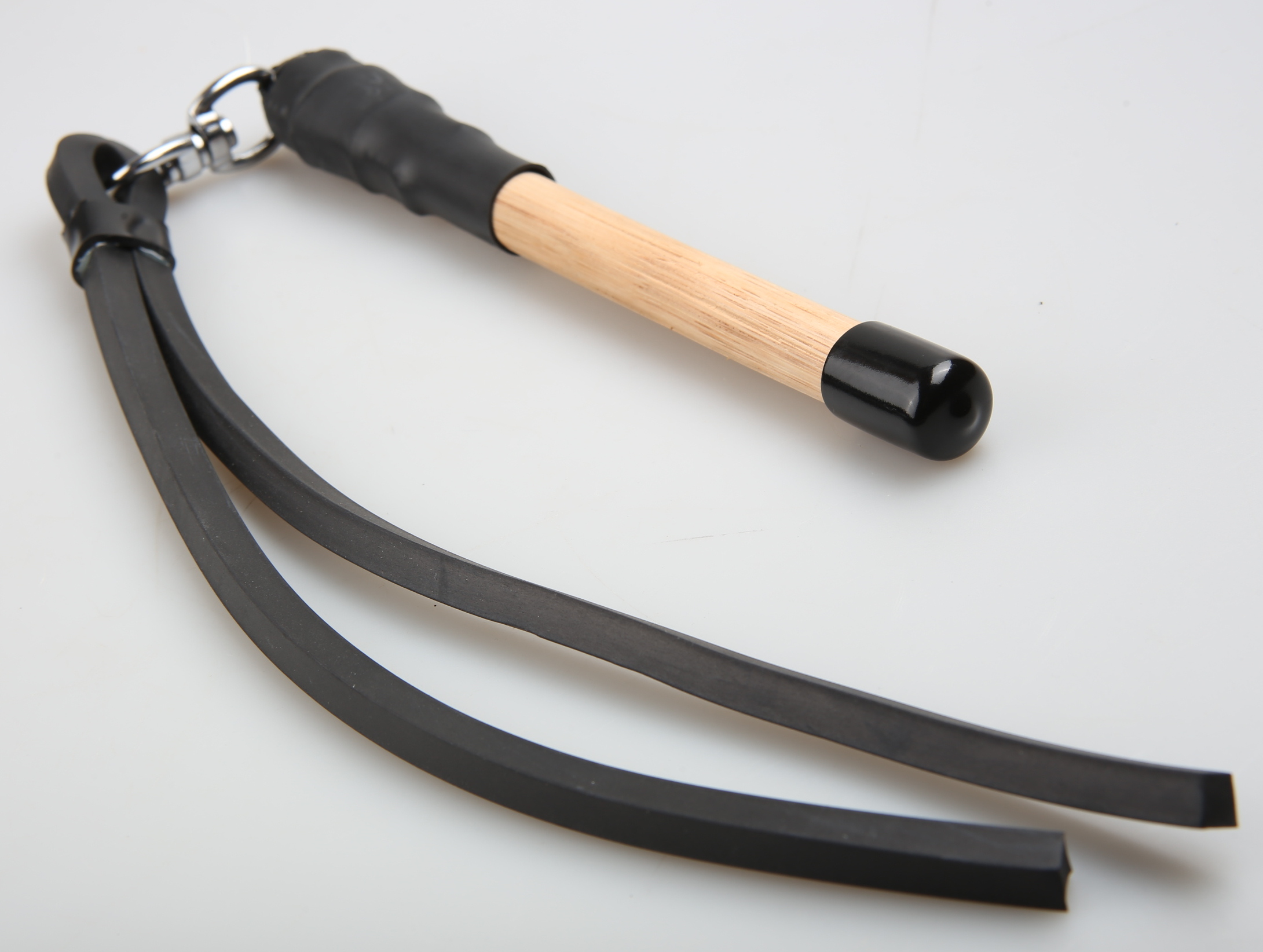 PEITSCHE - Kleine Gummipeitsche Drehpeitsche Vierkant